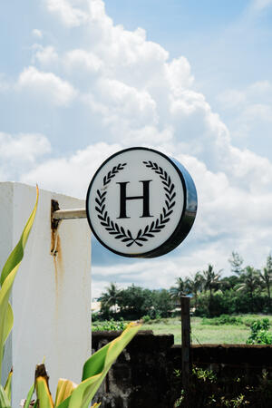 A photo of Hoogpaan Restaurant's sign. Hoogpaan is a restaurant found in Daet, Camarines Norte. A photo of Hoogpaan Restaurant's sign. Hoogpaan is a restaurant found in Daet, Camarines Norte.
